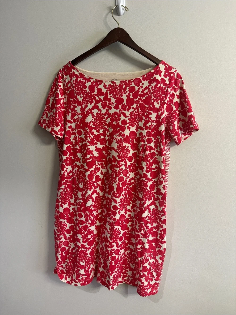 Red Floral Shift Dress - Women's Casual Boatneck